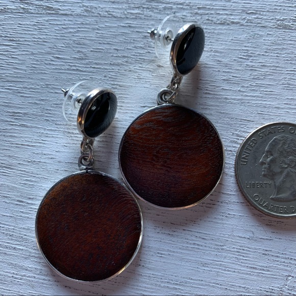 Sterling Silver Pierced Earrings with Black & Brown Enamel Disks - Picture 5 of 8